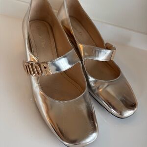 Dior Women's Metallic Rose Gold Flats